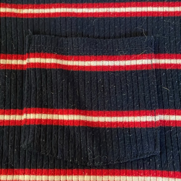 Colors navy blue,white,and red - Picture 4 of 14